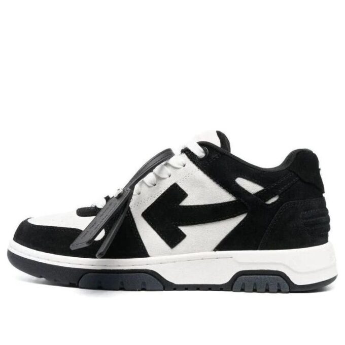 Out Of Office lavt Sneakers «Black White»