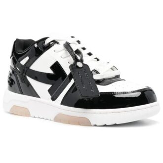 Out Of Office lavtående lakksneaker «Black White»