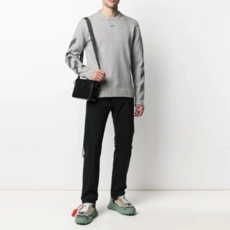 SS21 Arrows Stripe Knit-versjon Grå