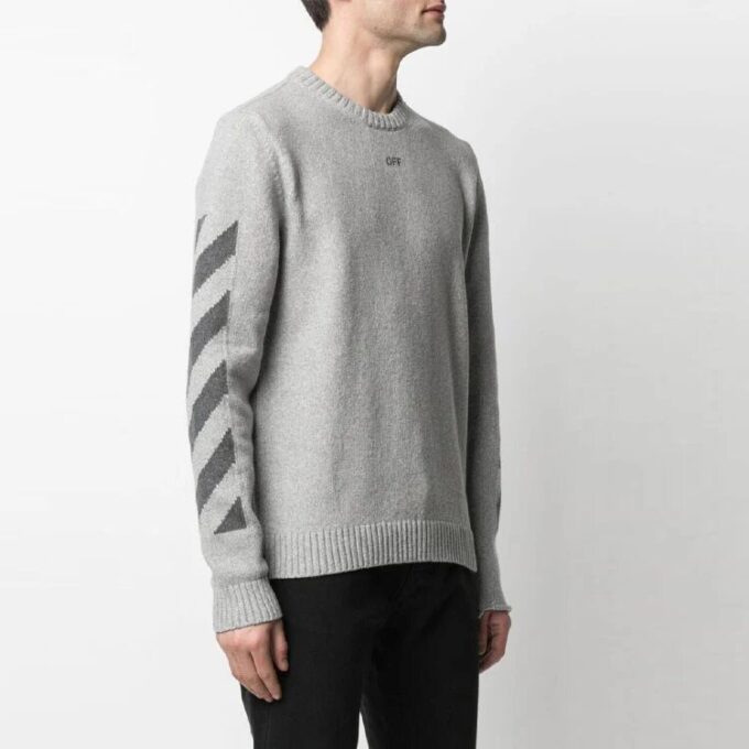 SS21 Arrows Stripe Knit-versjon Grå