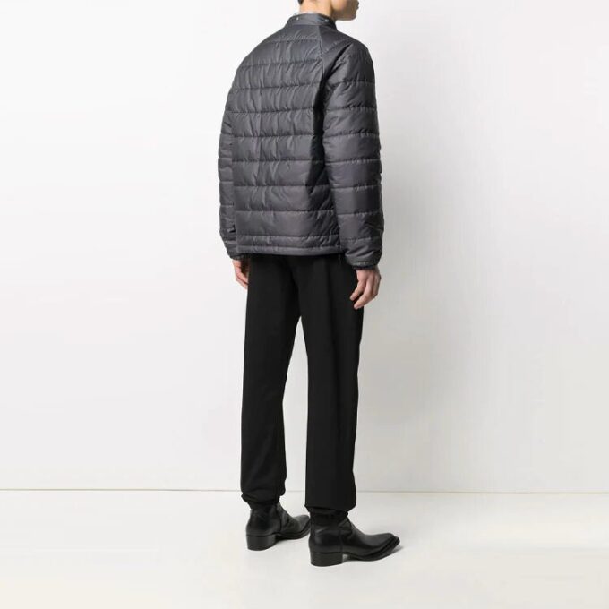SS21 avtakbar logo-jakke, svart