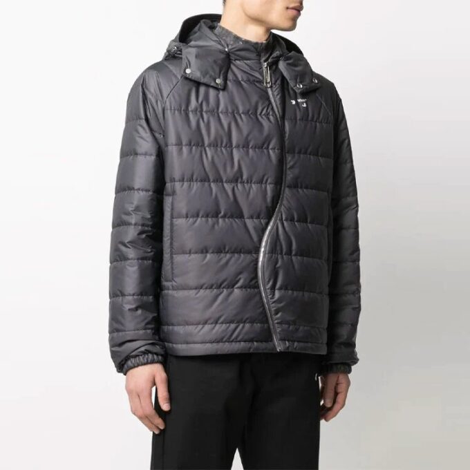 SS21 avtakbar logo-jakke, svart