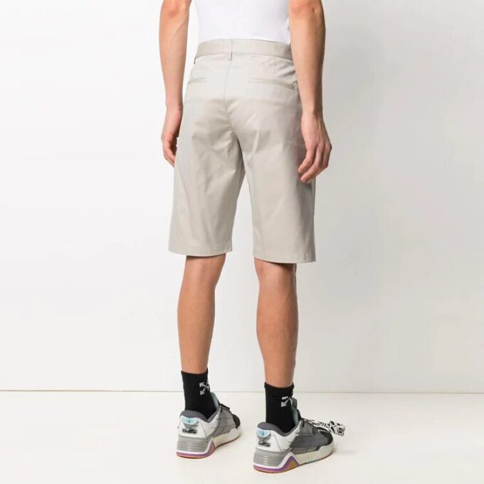 SS21 Belte Logo Knelange Shorts Løs Passform Beige