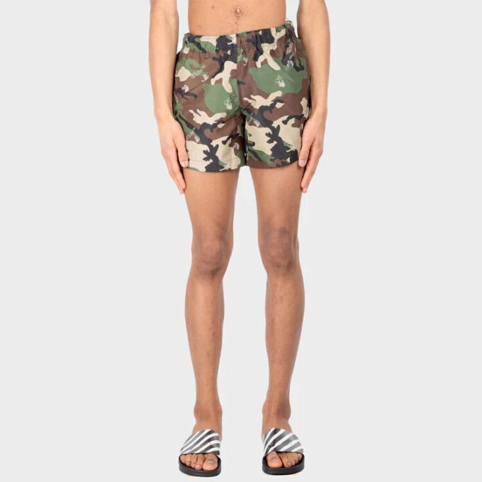 SS21 Casual shorts med kamuflasjetrykk, grønn
