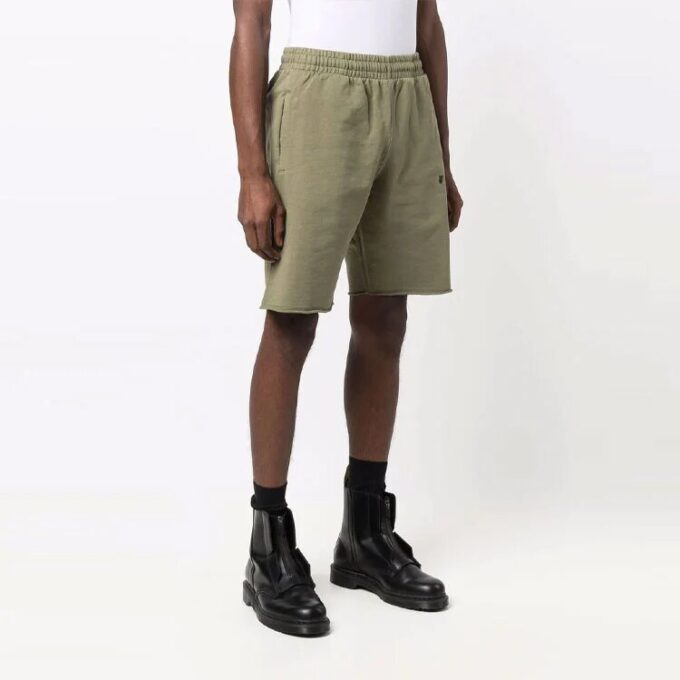 SS21 Ensfarget logo-Shorts i khaki