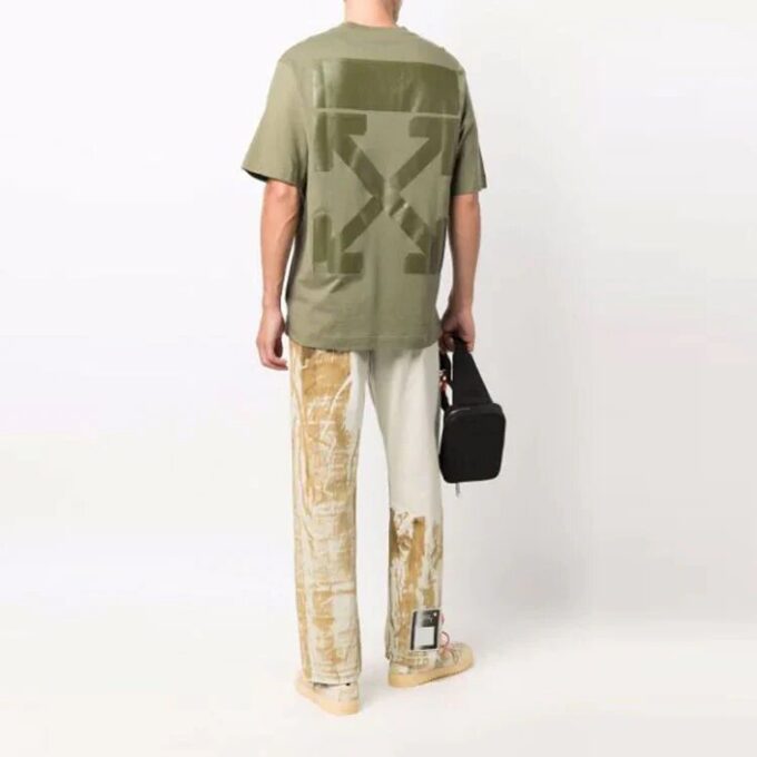 SS21 Gummi med piltrykk, kort ermet, slim fit-versjon, grønn