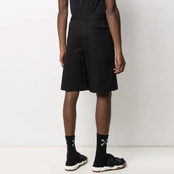 SS21 Logo Alphabet Button Shorts Loose Fit Svart