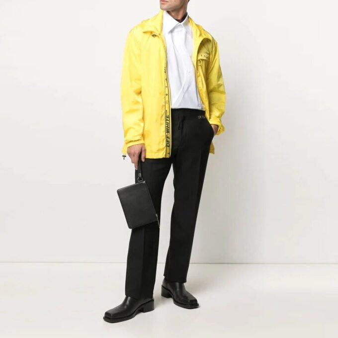 SS21 Logo rett casual langbukser, slim fit-versjon, svart