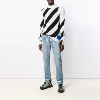 SS21 Stripe High Collar Svart Hvit