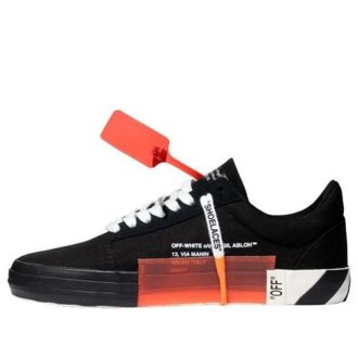 Svarte lave sneakers «Black White»