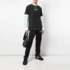 T-skjorte med håndlogo, slim fit, kort erme, svart