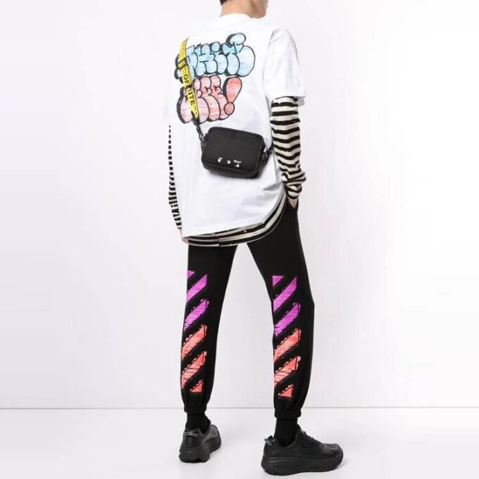 Unisex SS21 Graffiti Behind T-skjorte Hvit