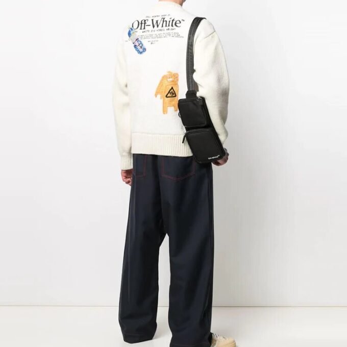 Unisex-strikkegenser med rund hals og trykk, elfenben