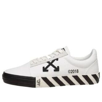 Vulc Low (Oppdaterte striper) Svart/