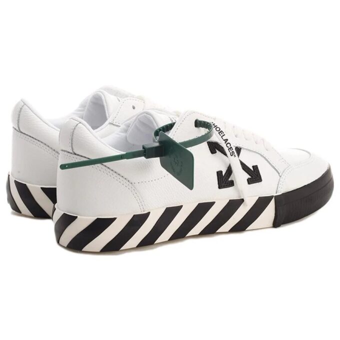 Vulc Low skinnsneaker «White Black»