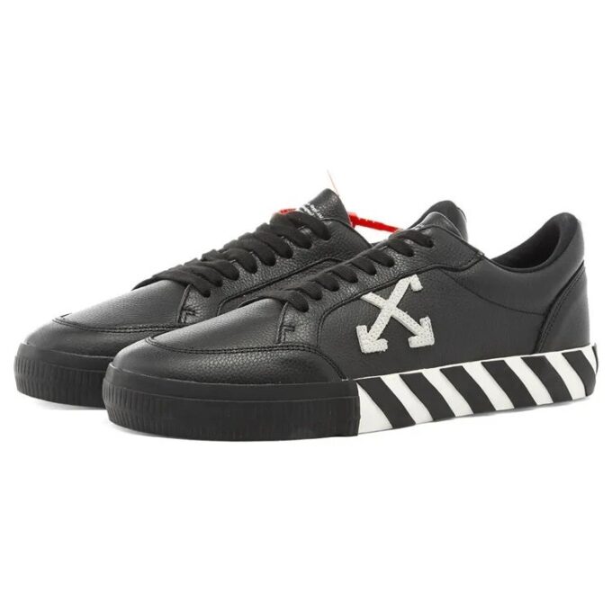 Vulc Sneakers «Black White» 2020