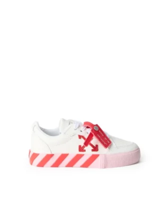 Vulcanized lave sneakers