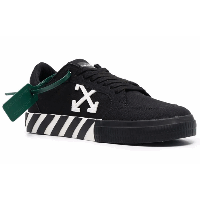 Vulcanized Low Canvas &laquo;Black White&raquo;