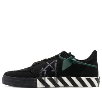 Vulcanized Sneakers «Black White»